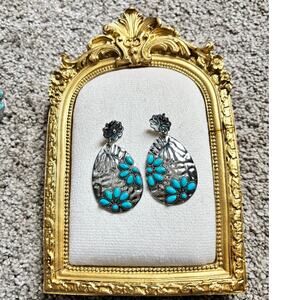 Western Turquoise Floral Teardrop Earrings Silver Boho Cowgirl Statement NWT